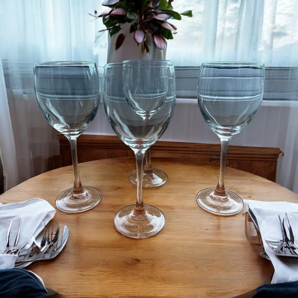 Luminarc France Pink Stem Wine Glasses Set of 4 Blush Footed Vintage Barware